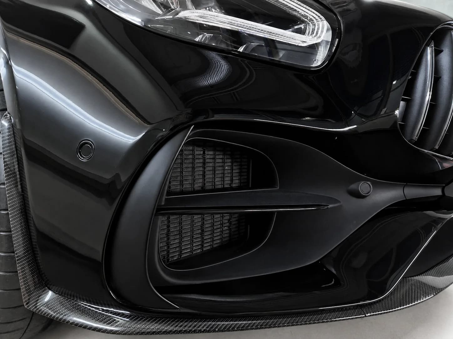 carImage